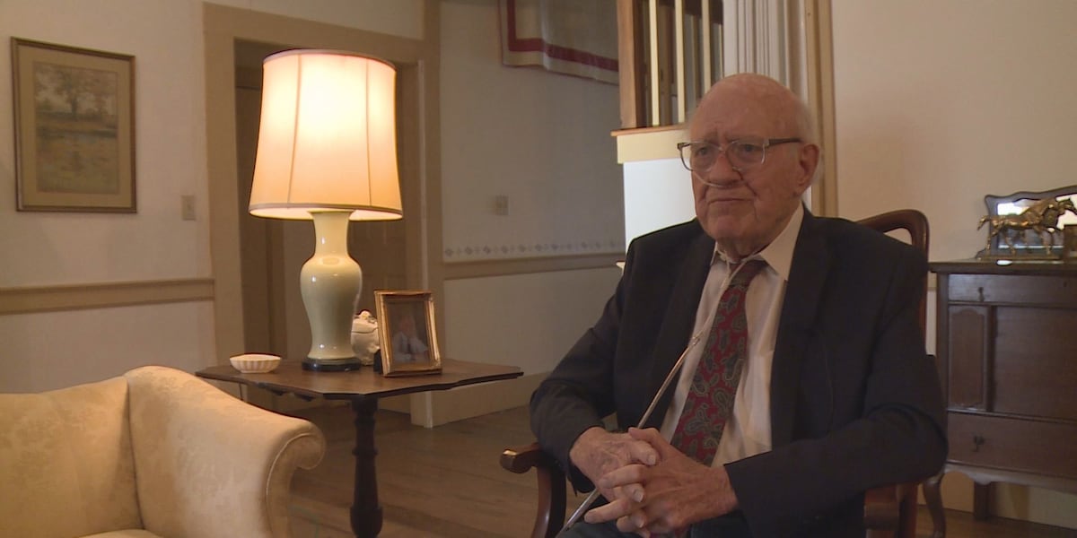 Former Kentucky Governor Julian Carroll dies at 92 Former Kentucky Governor Julian Carroll dies at 92