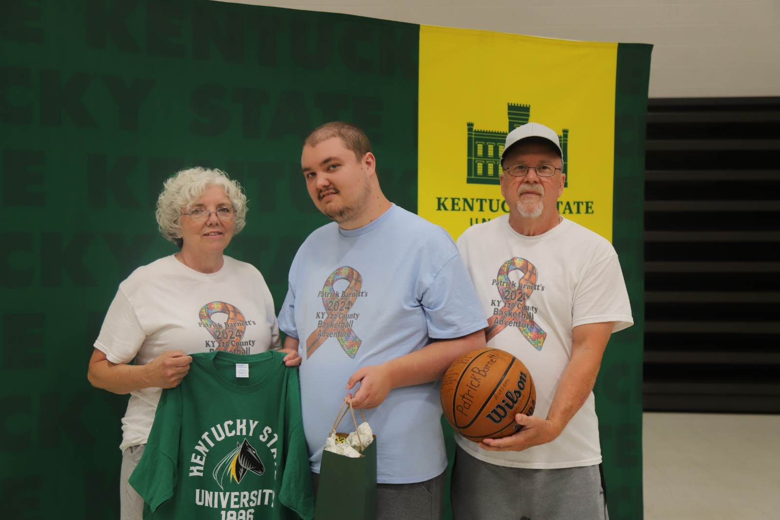 Nonverbal Kentucky man completes mission to shoot hoops in all 120 counties - Vimarsana News