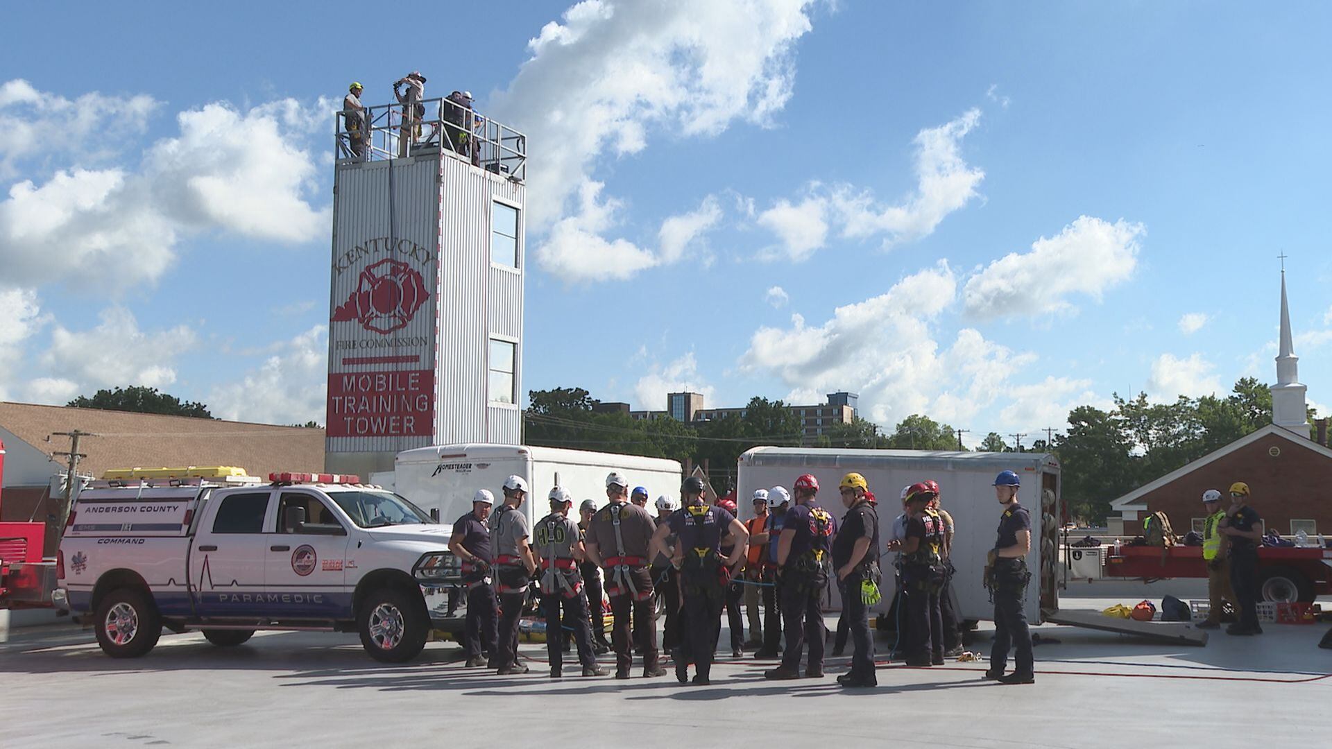 Kentucky firefighters learning new skills in Lexington this week - Vimarsana News